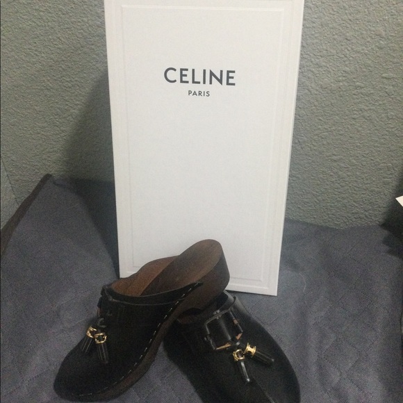 Clogs - Picture 1 of 7